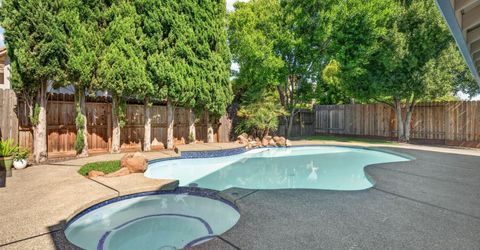 5723 Crown Ct, Rocklin, CA 95677 Photo