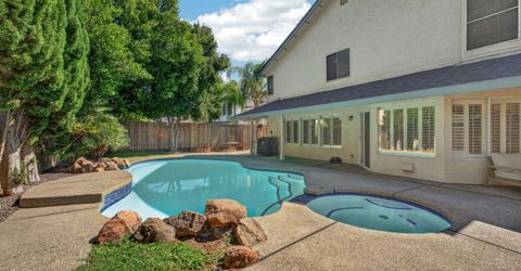 5723 Crown Ct, Rocklin, CA 95677 Photo
