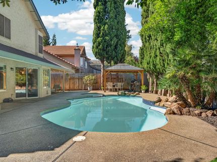 5723 Crown Ct, Rocklin, CA 95677 Photo