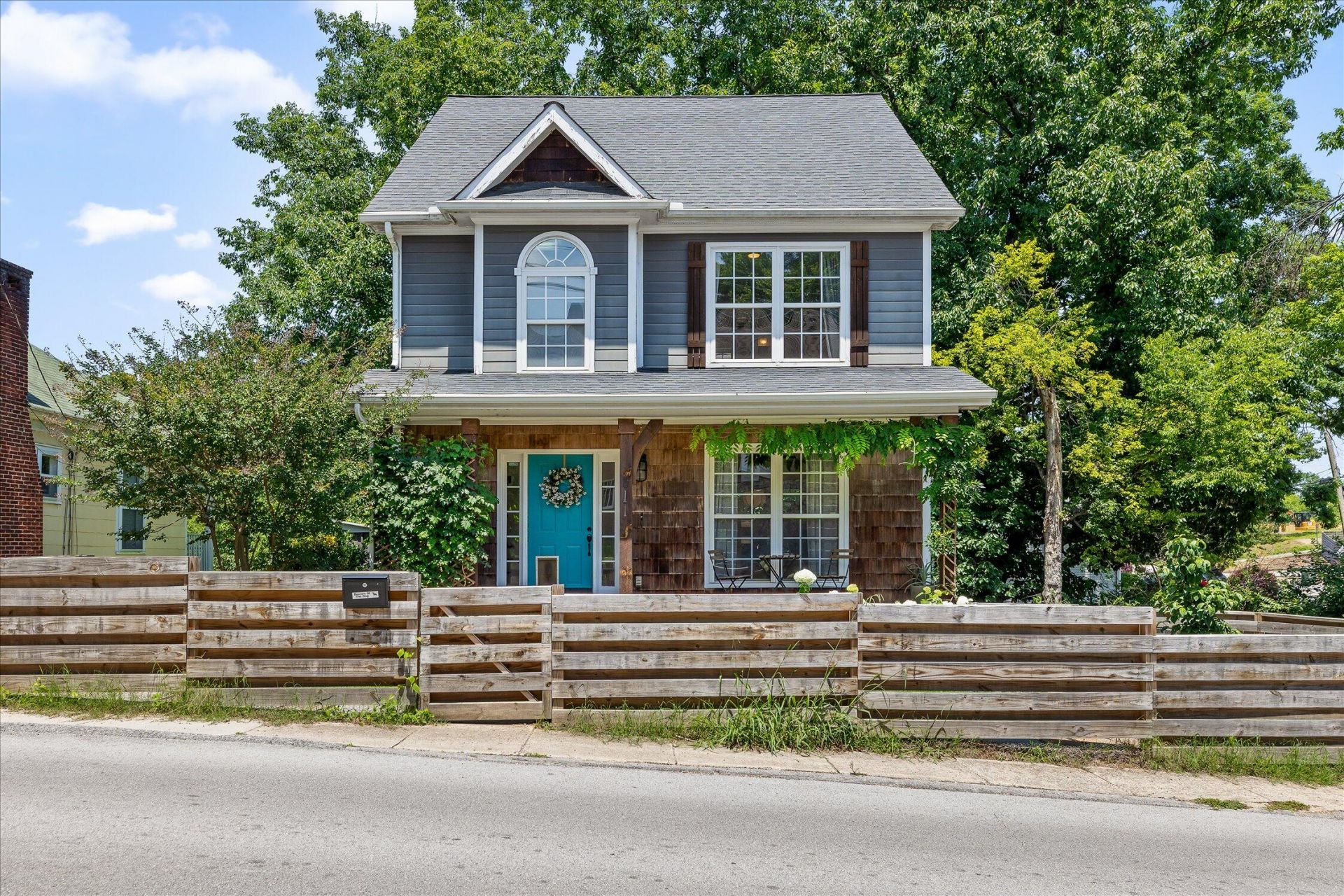 811 Forest Avenue, Chattanooga, TN 37405 Main Photo