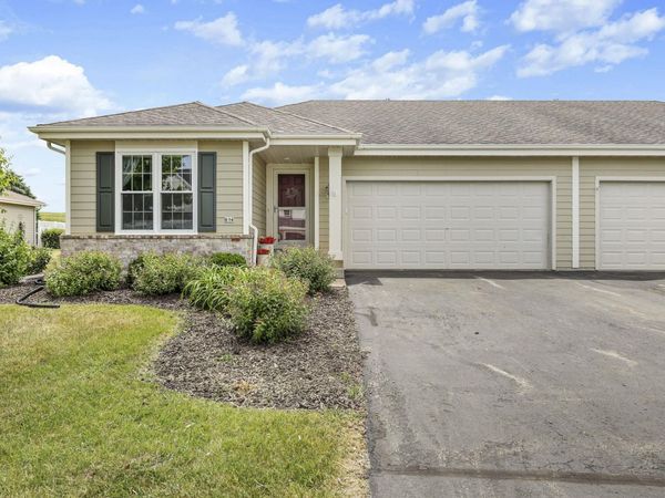 614 Belmont Drive, Watertown, WI 53094