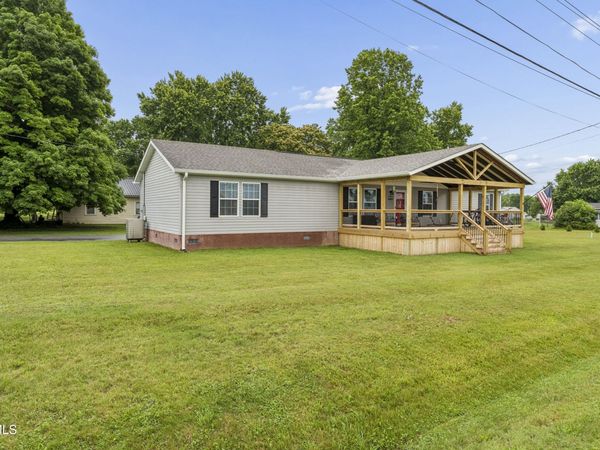 117 Lincoln Street, Unicoi, TN 37692