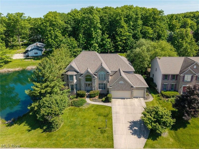 20852 Kylemore Drive, Strongsville, OH 44149 Photo 2
