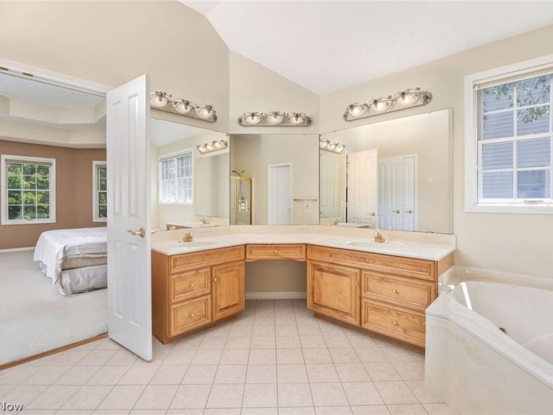 20852 Kylemore Drive, Strongsville, OH 44149 Photo 28