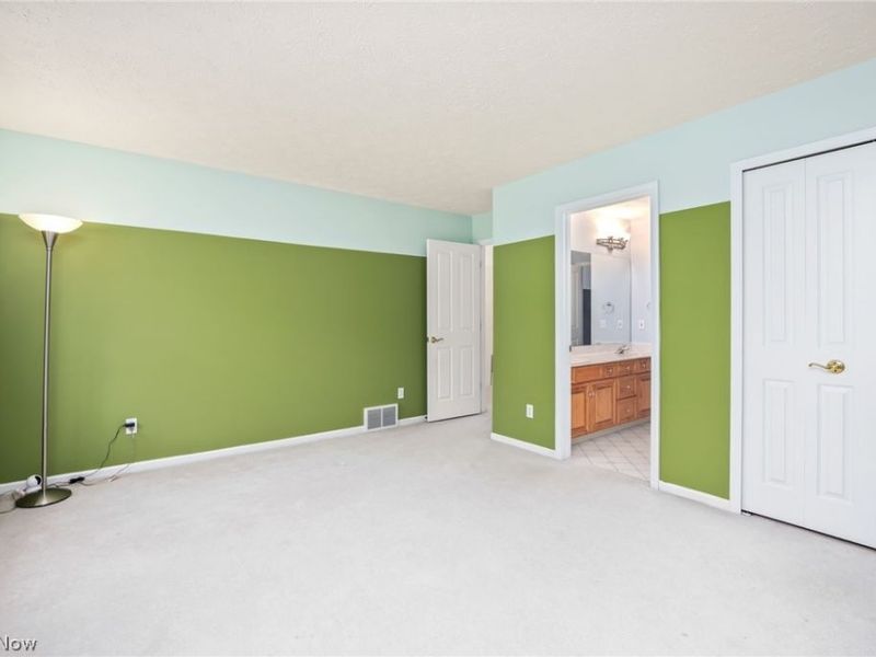 20852 Kylemore Drive, Strongsville, OH 44149 Photo 31
