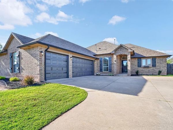 2824 NW 168th Street, Edmond, OK 73012