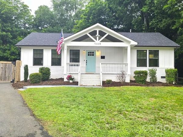 7110 Rockcliff Court , Charlotte, NC 28210