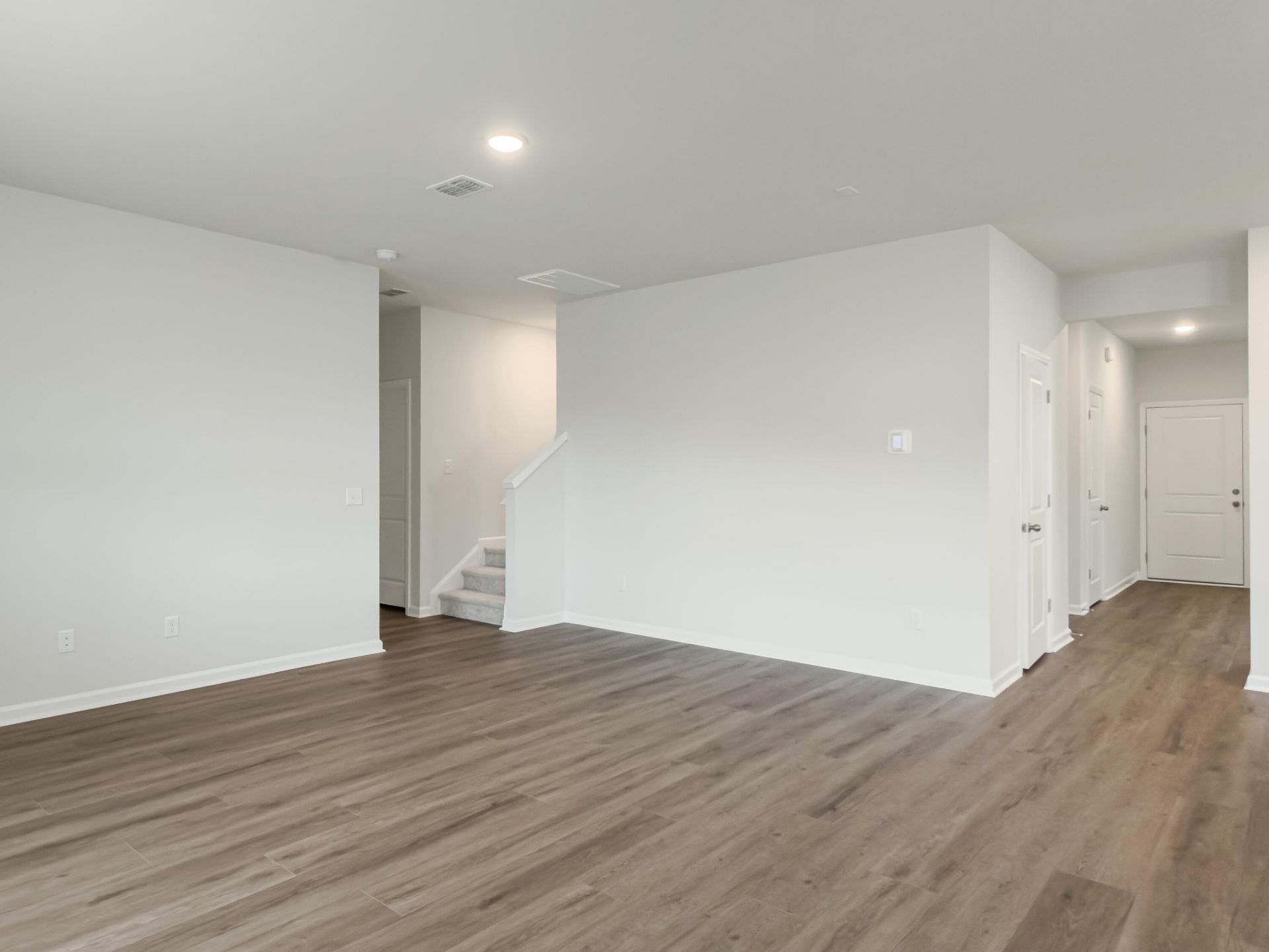 725 Meadowbrook Lane Photo 29