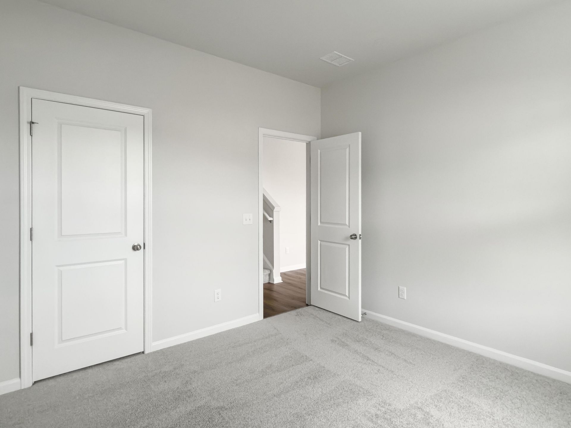 725 Meadowbrook Lane Photo 37