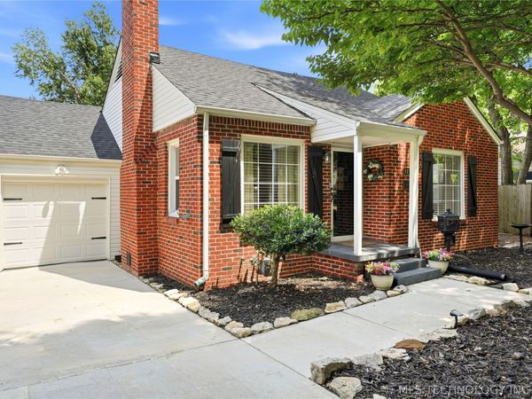 917 S Darlington Avenue , Tulsa, OK 74112