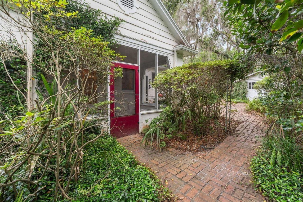 717 NE Boulevard, Gainesville, FL 32601 Photo