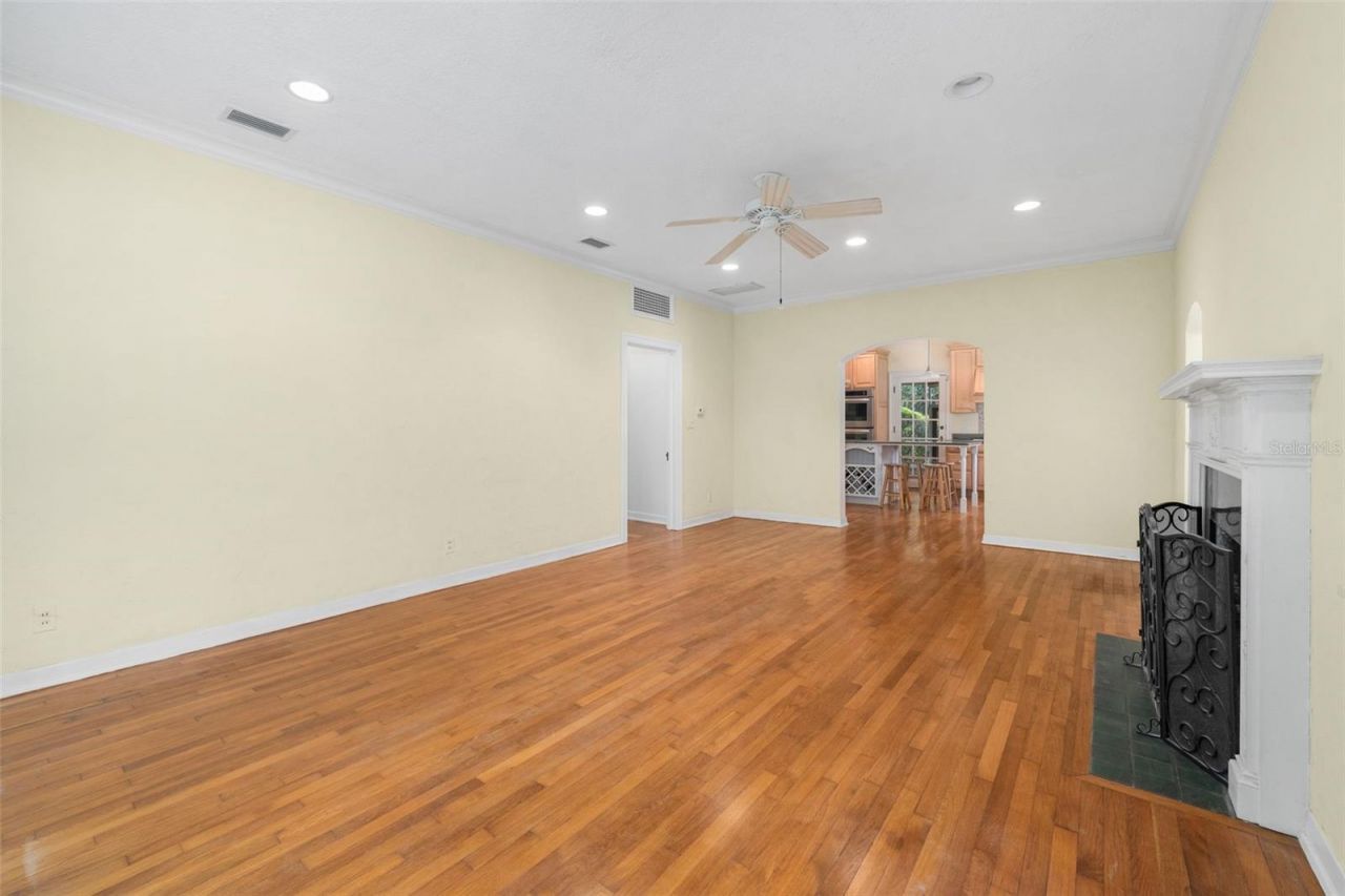 717 NE Boulevard, Gainesville, FL 32601 Photo