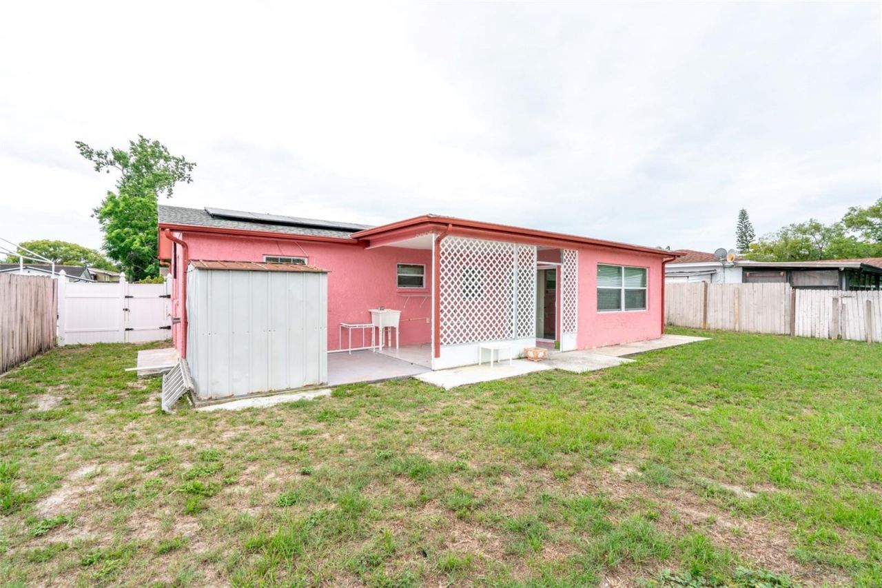 8033 Manvel Drive , Port Richey, FL 34668 Photo