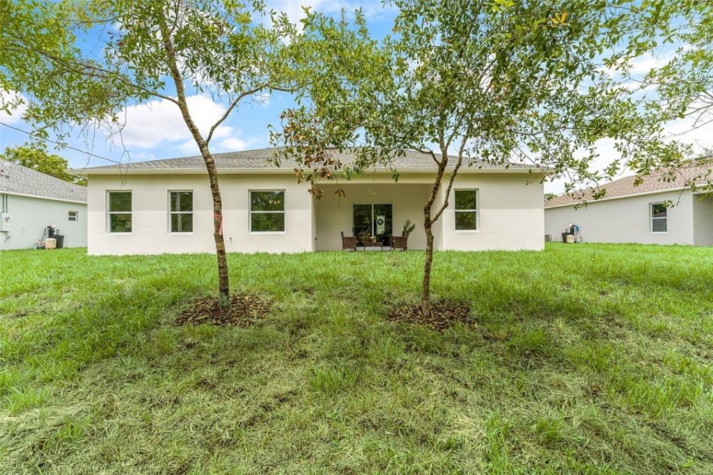 8216 104th Court, Vero Beach, FL 32967 Photo
