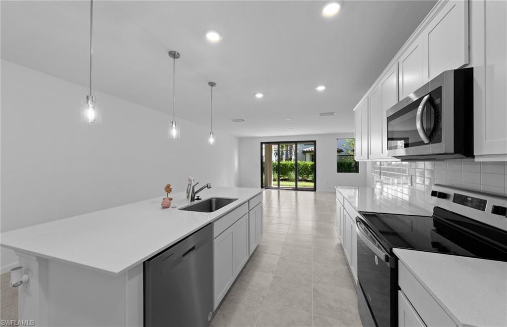 1552 Lake Jessup Cir , Cape Coral, FL 33909 Photo