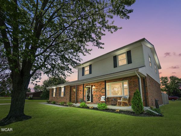 810 Canyon Drive, Lima, OH 45804