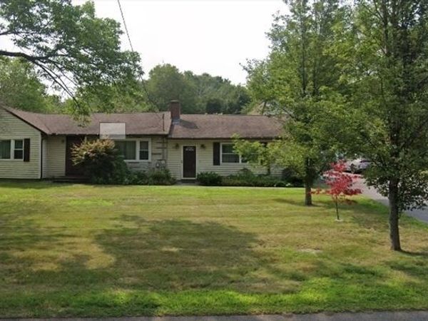 488 Elm St, Marlborough, MA 01752