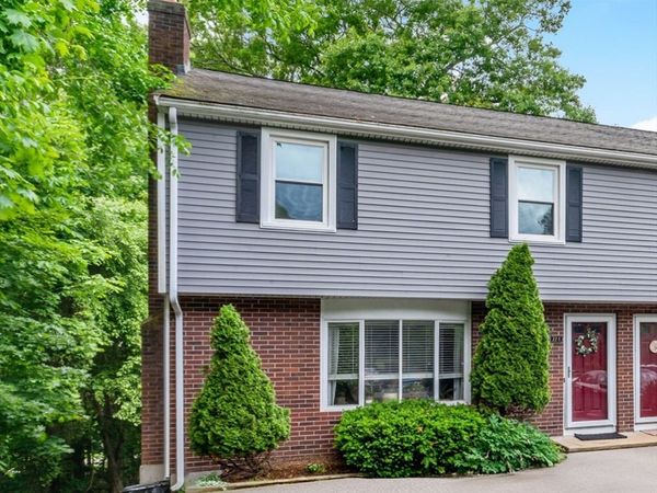 22 Potter Ave, Unit 1, Plainville, MA 02762
