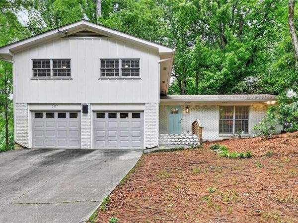 2037 Longview Way, Chamblee, GA 30341