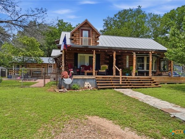 117 Roundup Drive, Wimberley, TX 78676