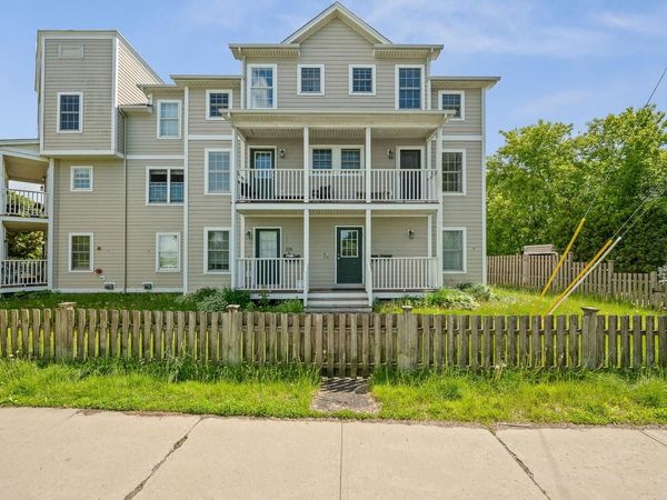 235 Park Street, Unit 7, Burlington, VT 05401