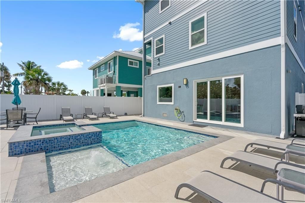 5335 Estero Blvd , Fort Myers Beach, FL 33931 Photo