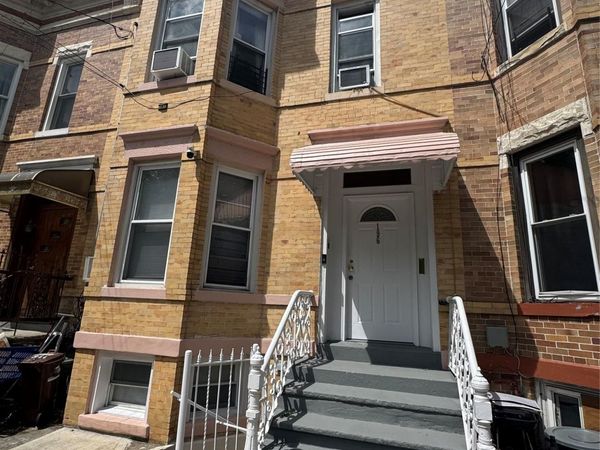 196 Grant Avenue , Brooklyn, NY 11208