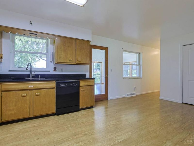 7266 Dimmick Road, West Chester, OH 45069 Photo 14