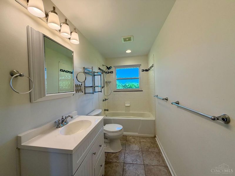 7350 Barret Road, West Chester, OH 45069 Photo 34