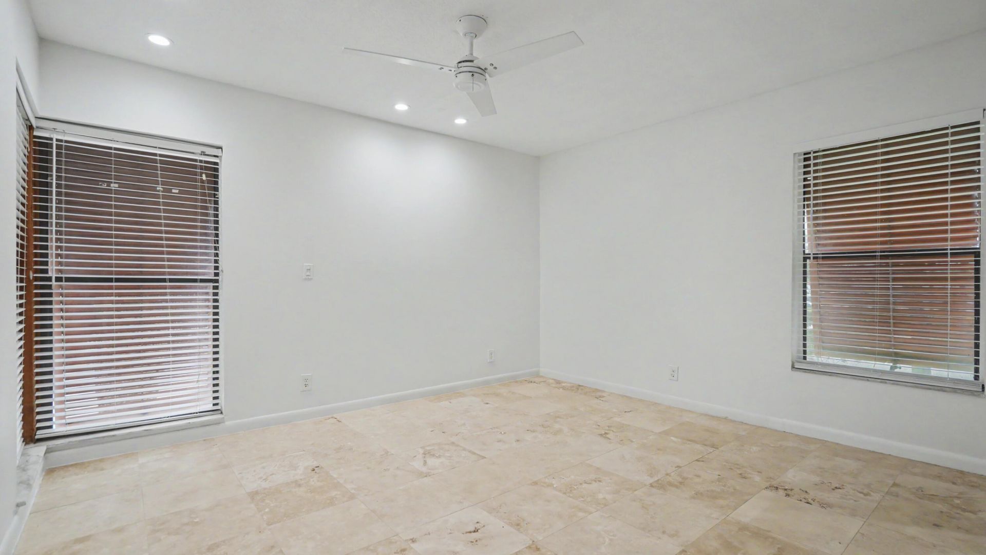 3939 NE 5th Avenue, Unit A201, Boca Raton, FL 33431 Photo