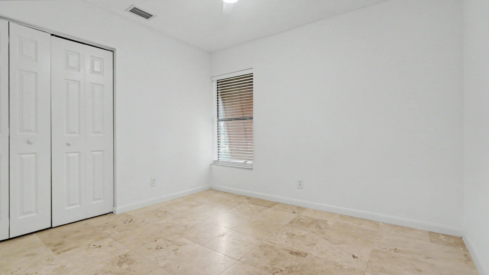 3939 NE 5th Avenue, Unit A201, Boca Raton, FL 33431 Photo