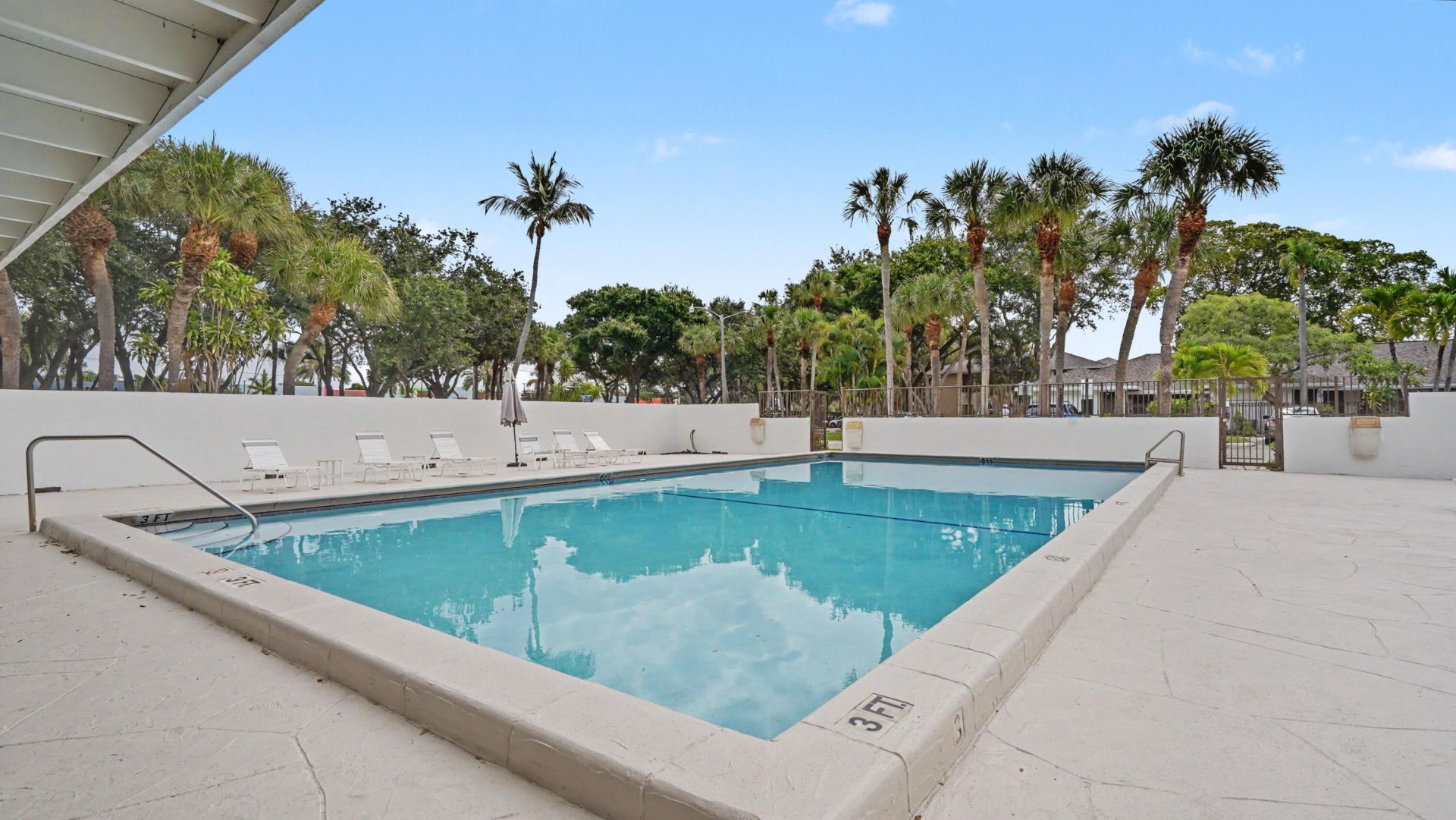 3939 NE 5th Avenue, Unit A201, Boca Raton, FL 33431 Photo