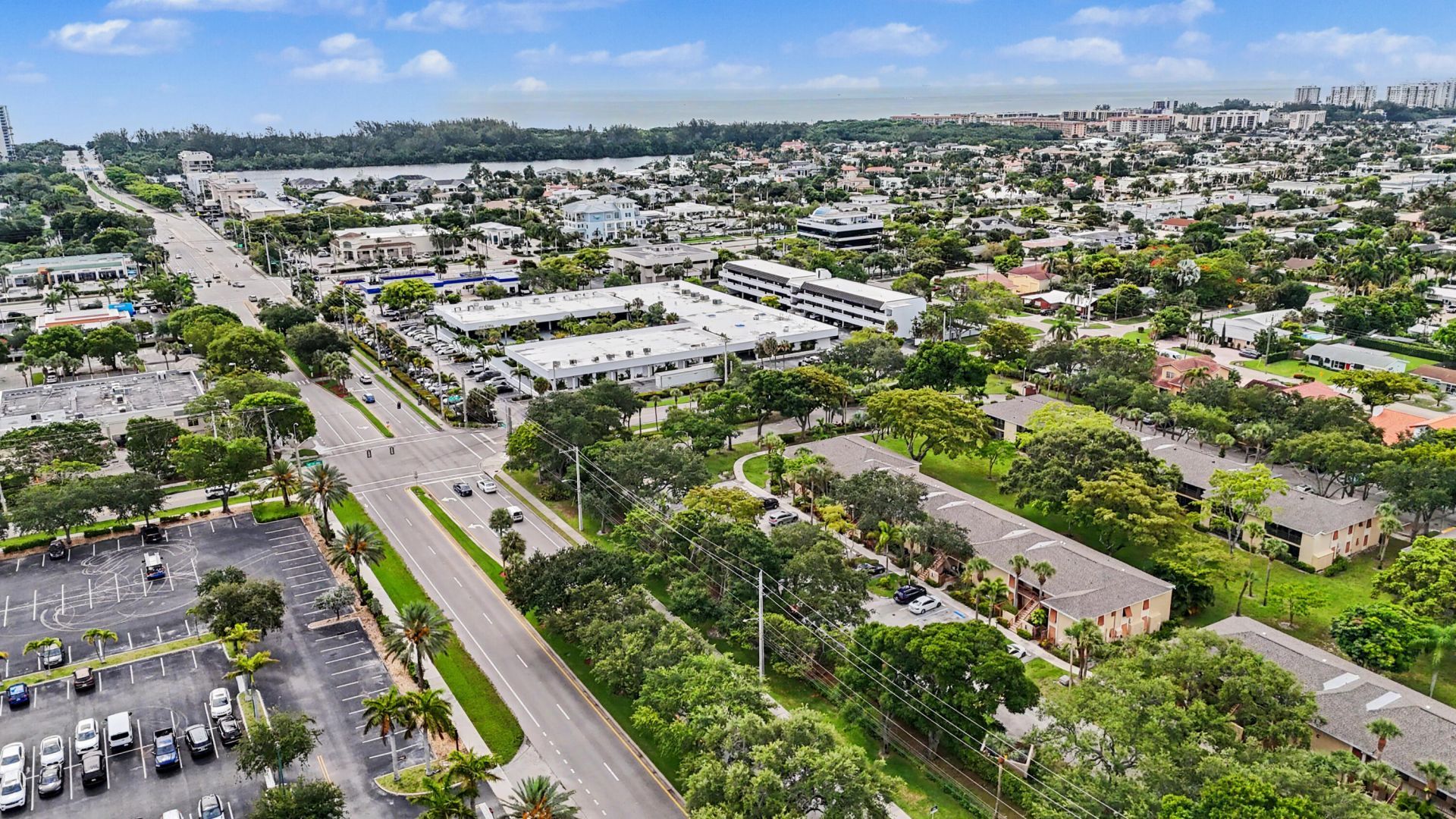 3939 NE 5th Avenue, Unit A201, Boca Raton, FL 33431 Photo