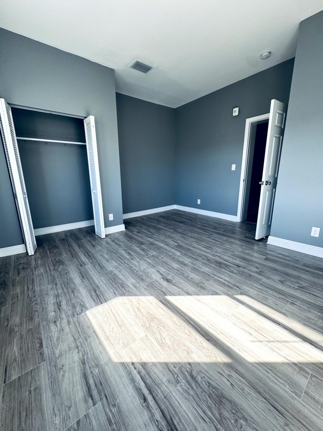 1401 Division Avenue, Unit 203, West Palm Beach, FL 33401 Photo