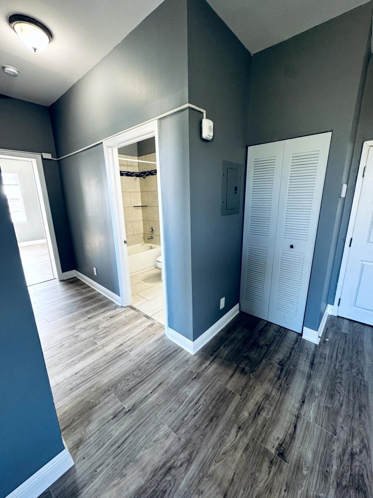1401 Division Avenue, Unit 203, West Palm Beach, FL 33401 Photo