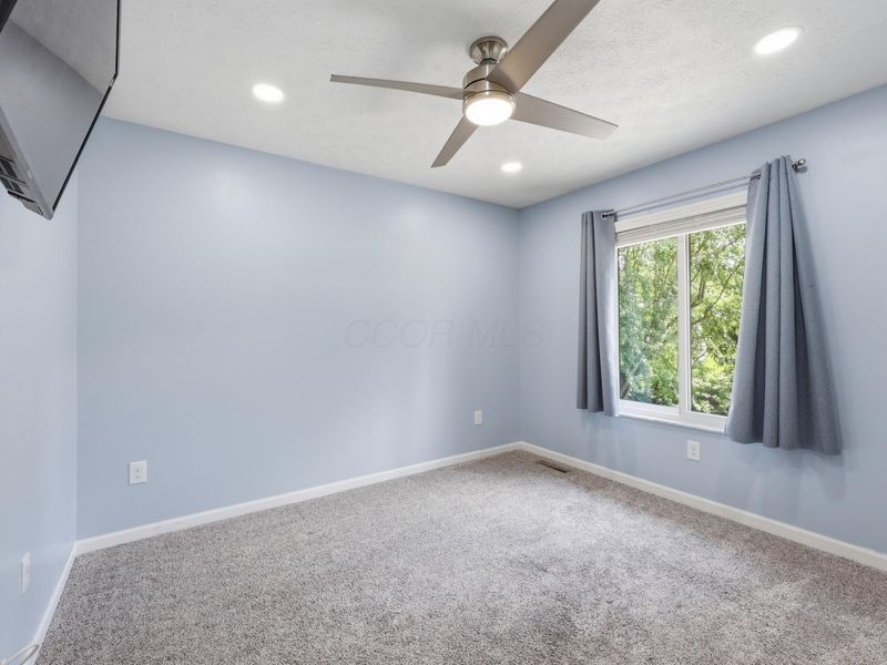 1442 Londondale Parkway, Unit 4-2, Newark, OH 43055 Photo 13