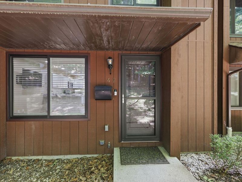1442 Londondale Parkway, Unit 4-2, Newark, OH 43055 Photo 4
