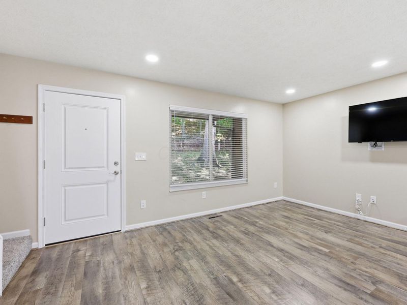 1442 Londondale Parkway, Unit 4-2, Newark, OH 43055 Photo 6