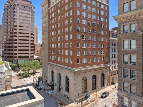 21 W 10th Street, Unit 11C, Kansas City, MO 64105