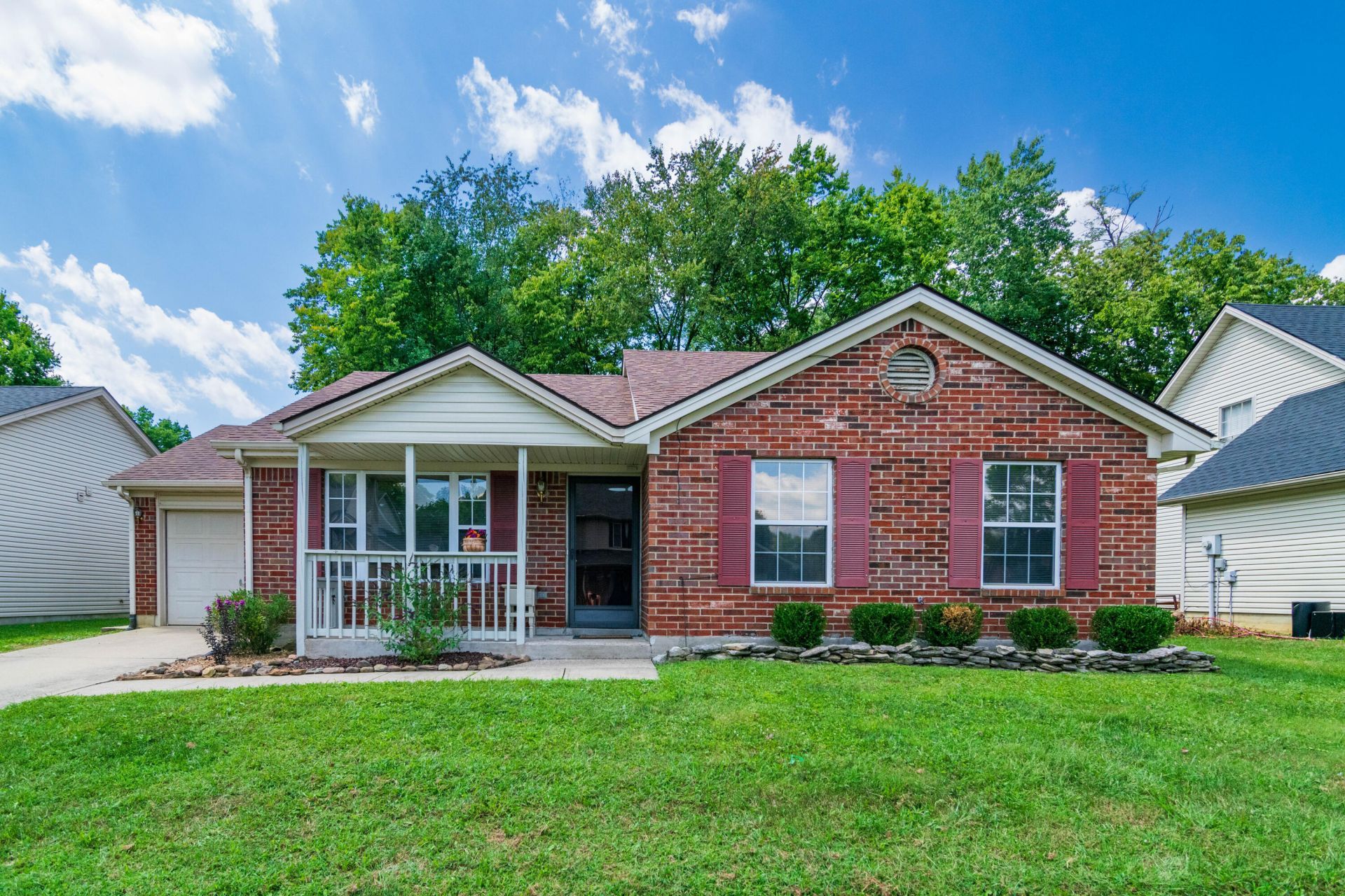 2240 Kenwood Drive, Lexington, KY 40509 Main Photo