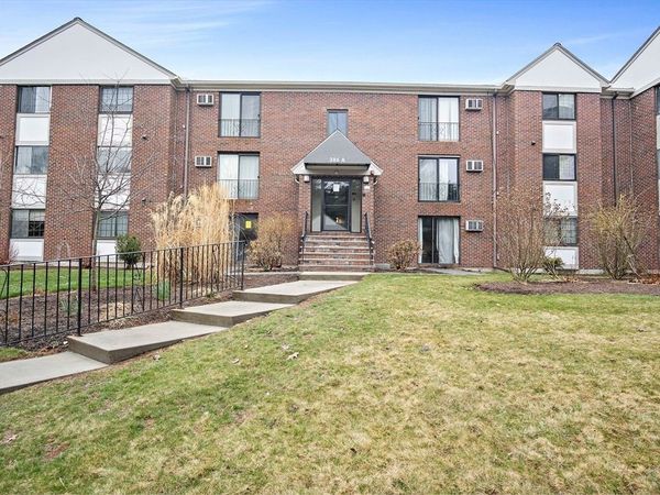 386 Great Road, Unit A8, Acton, MA 01720