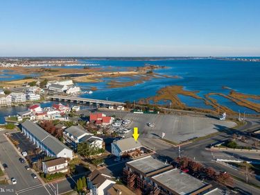 14211 DUKES AVENUE, Unit 203, OCEAN CITY, MD 21842