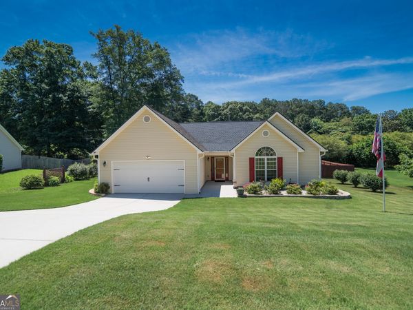 535 Embassy Walk, Winder, GA 30680