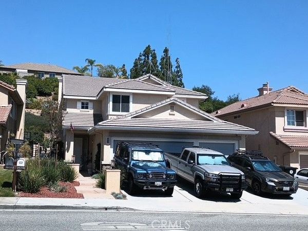 28318 Santa Catarina , Saugus, CA 91350