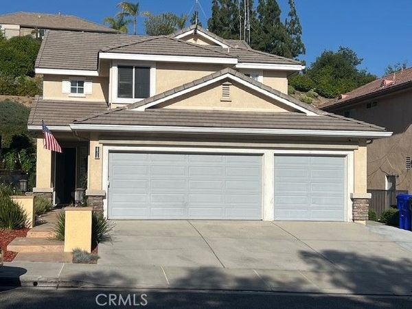 28318 Santa Catarina, Saugus, CA 91350