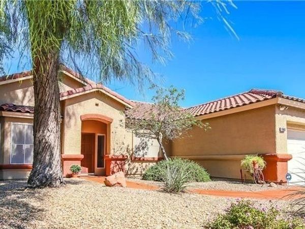 1980 Mount Carmel Avenue, Las Vegas, NV 89123