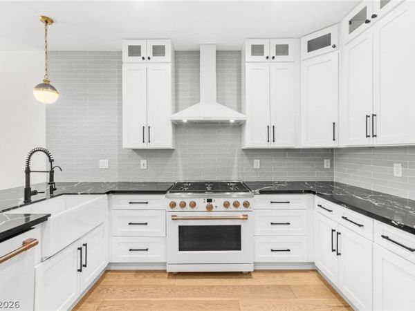 1920 Summer Palm Place , Unit 103, Las Vegas, NV 89134