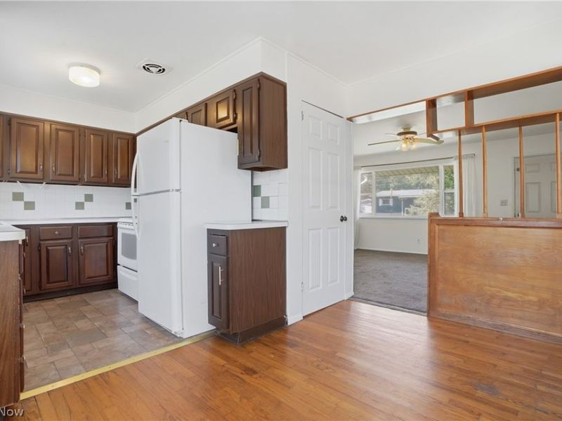 2967 Stockton Avenue, Akron, OH 44314 Photo 11