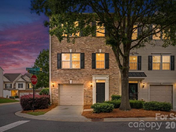 6226 Rockefeller Lane, Charlotte, NC 28210
