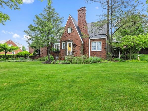 6603 Brownsville Rd, Pittsburgh, PA 15236